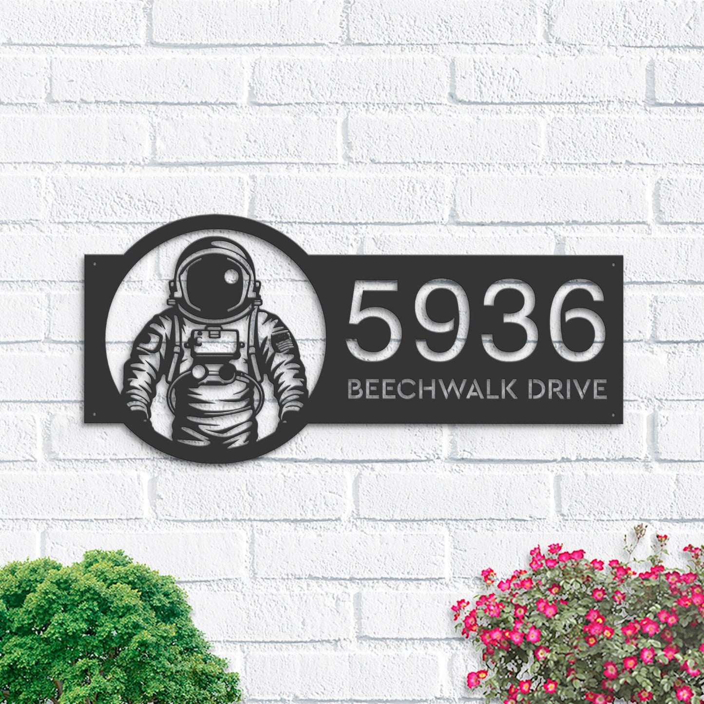 Personalized Astronaut Spaceman Metal Address Sign Custom House number Hanging Address Plaque Yard Sign, Outdoor Garden Stake